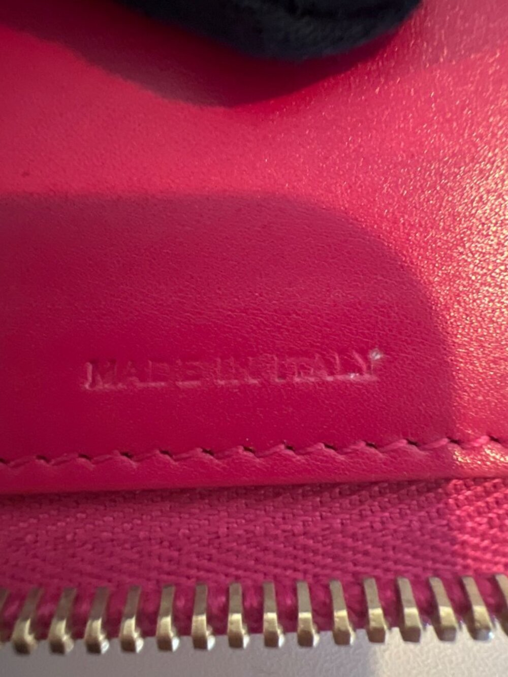Saint Laurent Fuchsia Leather Tablet Case With Gold Hardware - Picture 7 of 14